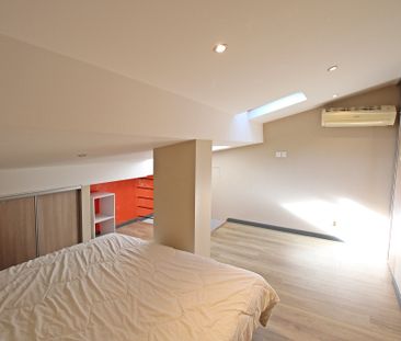 Location Appartement 2 pièces 53m² TOULON 83000 - Photo 4