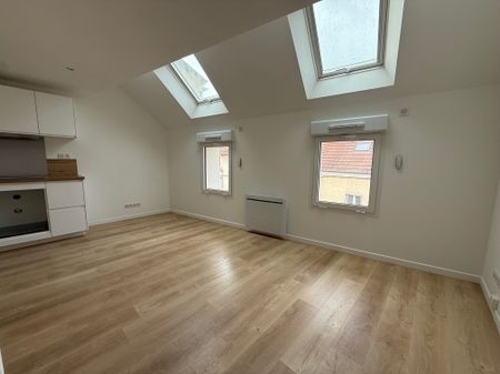 Charmant F2 + en duplex – 36,79 m² – Fonctionnel et bien agencé Quartier Jean Jaurès à Meaux - Photo 2