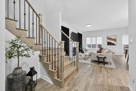 For Lease - 20 Gord Matthews Way, Uxbridge, Ontario - Photo 2