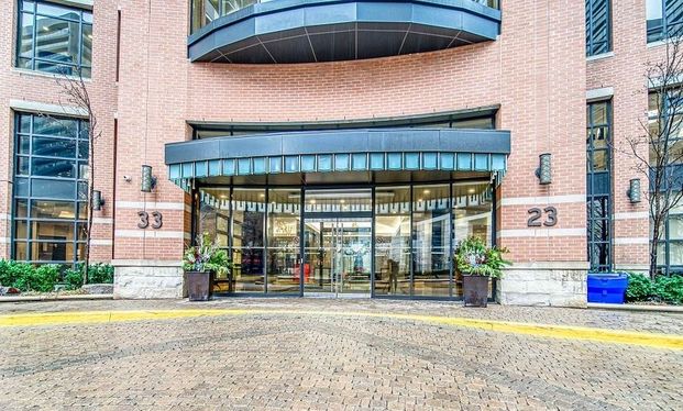 For Lease - 33 Sheppard Avenue Unit# 2112, Toronto, Ontario - Photo 1