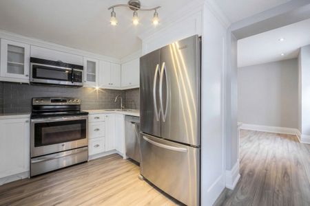 For Lease - 271 Albany Avenue Unit# Unit 1, Toronto, Ontario - Photo 4