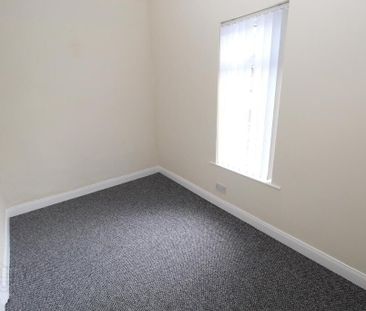 18 Quinton Street, Belfast, BT5 5GR - Photo 4