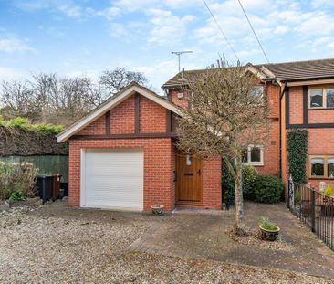 3 bedroom semi-detached house to rent - Photo 3