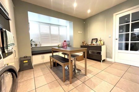 Bateson Drive - Photo 4