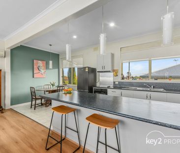 Modern Comfort in an Ideal Location - Photo 3