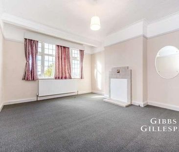 The Lawns, Pinner, HA5 - Photo 6