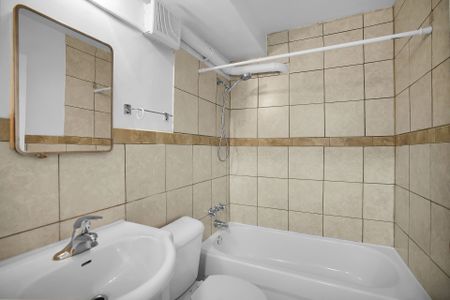 For Lease - 852 Trafalgar Street Unit# 6, London East, Ontario - Photo 3