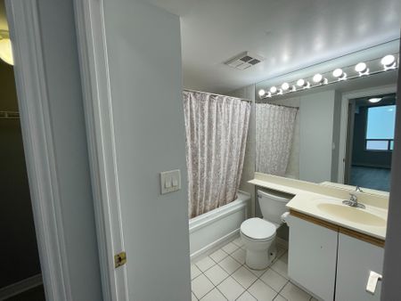 For Lease - 68 Corporate Drive Unit# 2528, Toronto, Ontario - Photo 4