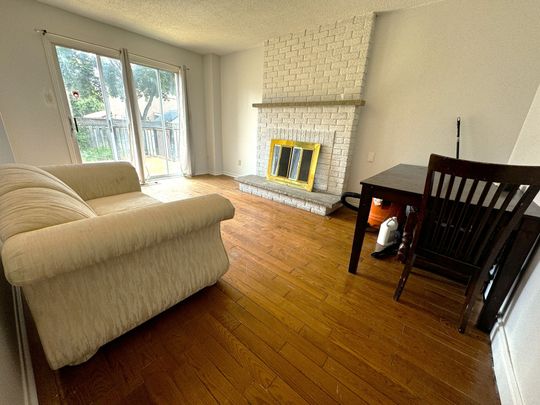 For Lease - 52 Major William Sharpe Drive Unit# Main, Brampton, Ontario - Photo 1