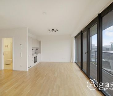 Offen geschnittene 2 Zimmer Wohnung mit ca. 62m² und EBK im Dachges... - Photo 3