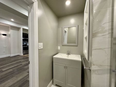 For Lease - 596 Eastern Avenue, Toronto, Ontario - Photo 5