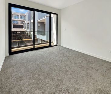 Directions: Apple/Google Maps > 17 Mason Road, Box Hill NSW 2765 - Photo 1