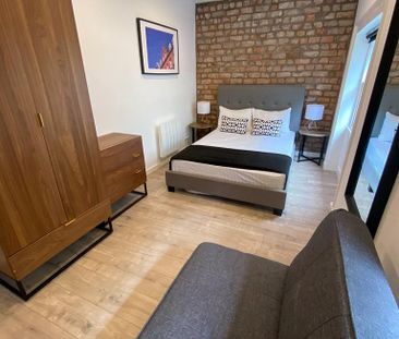 3 bedroom flat to rent - Photo 5