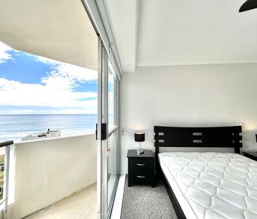 Renovated Surfers Beachside Beauty! - Photo 5