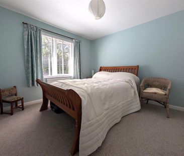 4 bedroom terraced house to rent - Photo 1