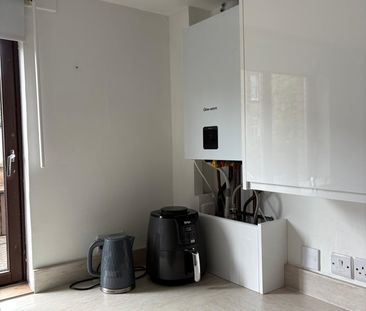 Room in a Shared Flat, Fountainhall Road, EH9 - Photo 5