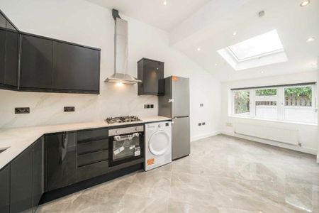 Killyon Terrace, Clapham, SW8 - Photo 5