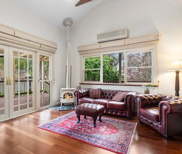 384 Peats Ferry Road, Hornsby NSW 2077 - House For Rent | Domain - Photo 1