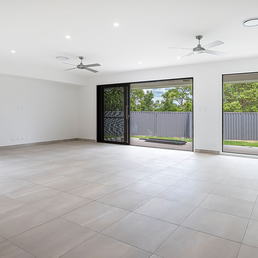 50 Osprey Rise, Worongary QLD 4213 - House For Rent | Domain - Photo 1