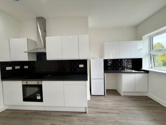 Shirley Road, Southampton, SO15 - Photo 1