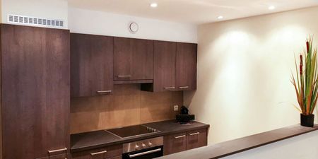 Appartement te huur in Evere voor € 1.500 met 2 slaapkamers - Photo 3