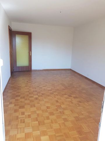 Appartement de 3.5 pièces, d'env. 75 m2 au 7ème étage - Photo 4