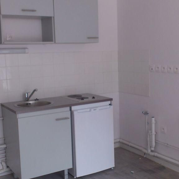 Location Appartement 1 pièce 30m² ST HERBLAIN 44800 - Photo 1