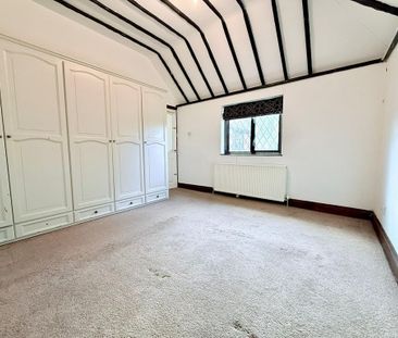 3 bedroom detached bungalow to rent - Photo 6