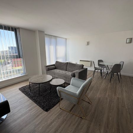 2 bedroom apartment to rent - Photo 3