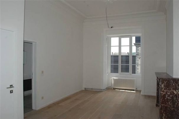 Appartement te huur - Photo 1
