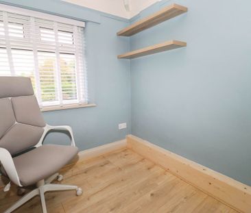 Thornleigh Avenue, Eastham - Photo 4