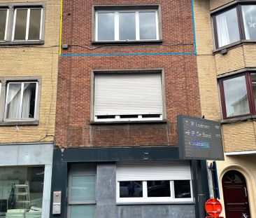 Lichtrijk appartement met 1 kamer en buitenterras op een zeer gunstige ligging! - Foto 4