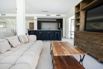 Luxury Villa for rent in Benahavís, Spain