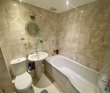 1 bedroom flat to rent - Photo 6
