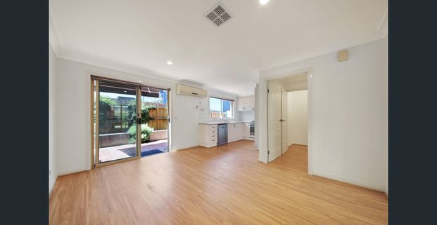 Sun Splashed with Supreme Convenience - Photo 1