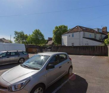 George Court, Roath, CF24 - Photo 4