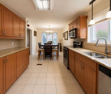For Lease - 7 Fontainbleau Drive Unit# B, Toronto, Ontario - Photo 5