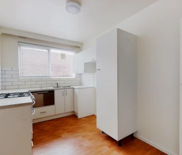 1/23 Edgar Street, Glen Iris, Melbourne - Photo 2