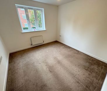 KelhamDrive, NOTTINGHAM - Photo 3