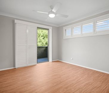 Fresh & Spacious Home With Large Yard - Photo 3