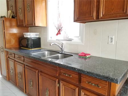 For Lease - 95 Fawndale Crescent, Toronto, Ontario - Photo 5