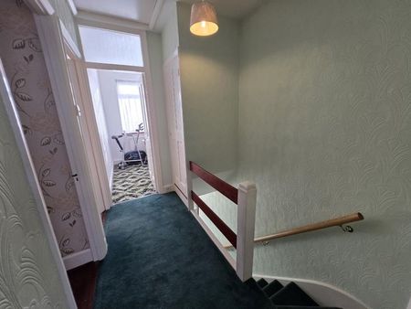 3 bedroom terraced house to rent - Photo 3