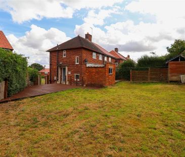 2 bedroom semi-detached house to rent - Photo 2