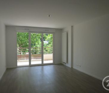 Location Appartement 2 pièces 43m² BRIE COMTE ROBERT 77170 - Photo 1