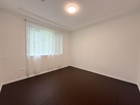 Conveniently located family home - Photo 3