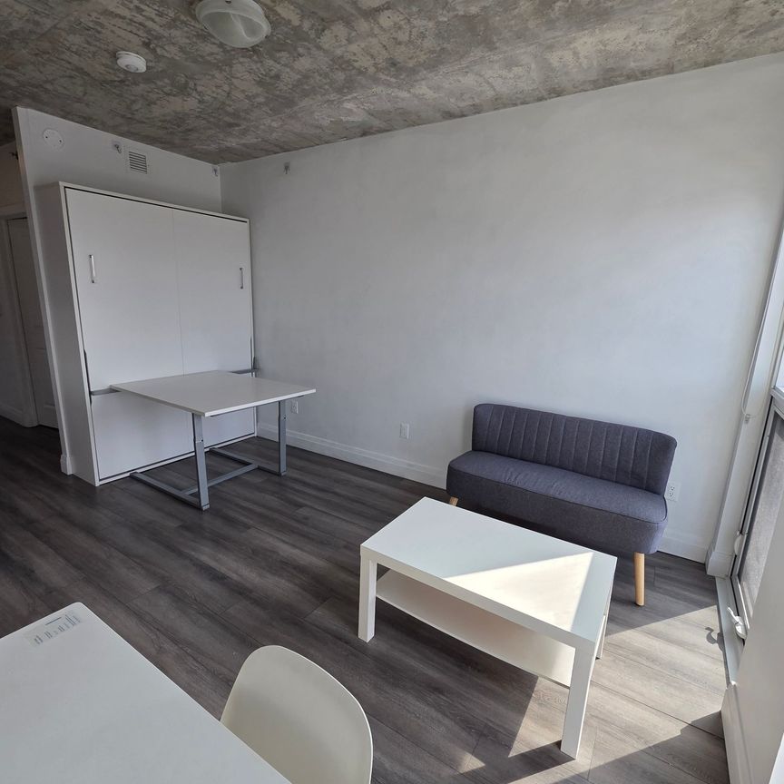 For Lease - 1900 Simcoe Street Unit# 513, Oshawa, Ontario - Photo 1