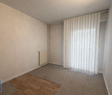 Location Appartement 4 pièces 75m² DIJON 21000 - Photo 2