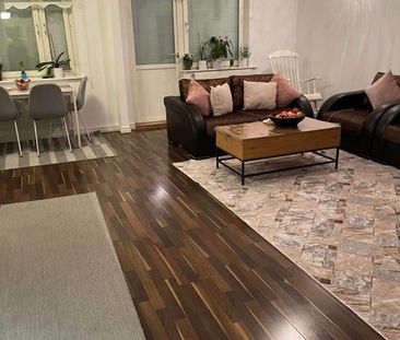 Narviksgatan, Kista - Photo 2