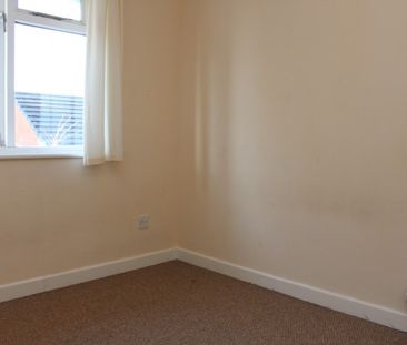 Sawyers Close, Newark, Nottinghamshire, NG24 - Photo 4