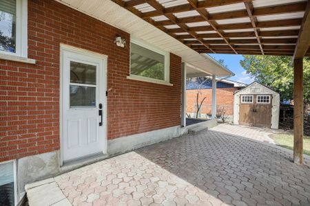 For Lease - 19 Sherry Lane Unit# B, South of Baseline to Knoxdale, Ontario - Photo 2